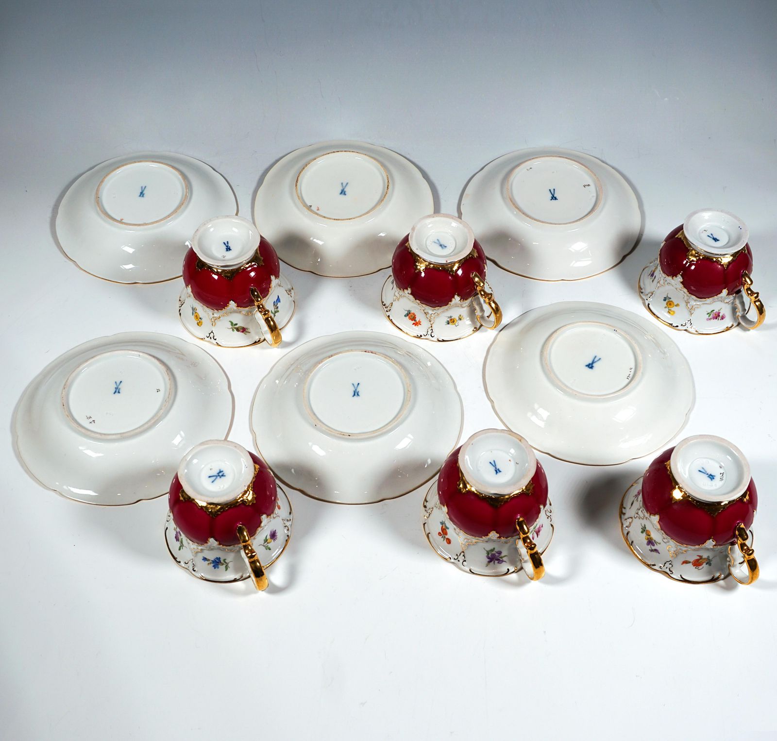 Meissen B Shape Coffee Set For 6 Persons With Purple, Flowers & Gold Decor, 20th photo buy
