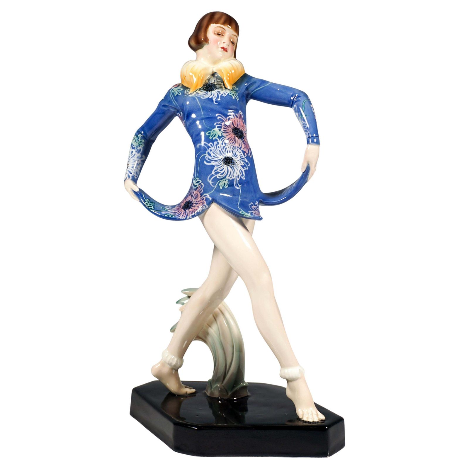 Goldscheider Vienna 'Revue' Single Figur Of The 'Dolly Sisters' By Dakon Ca 1927