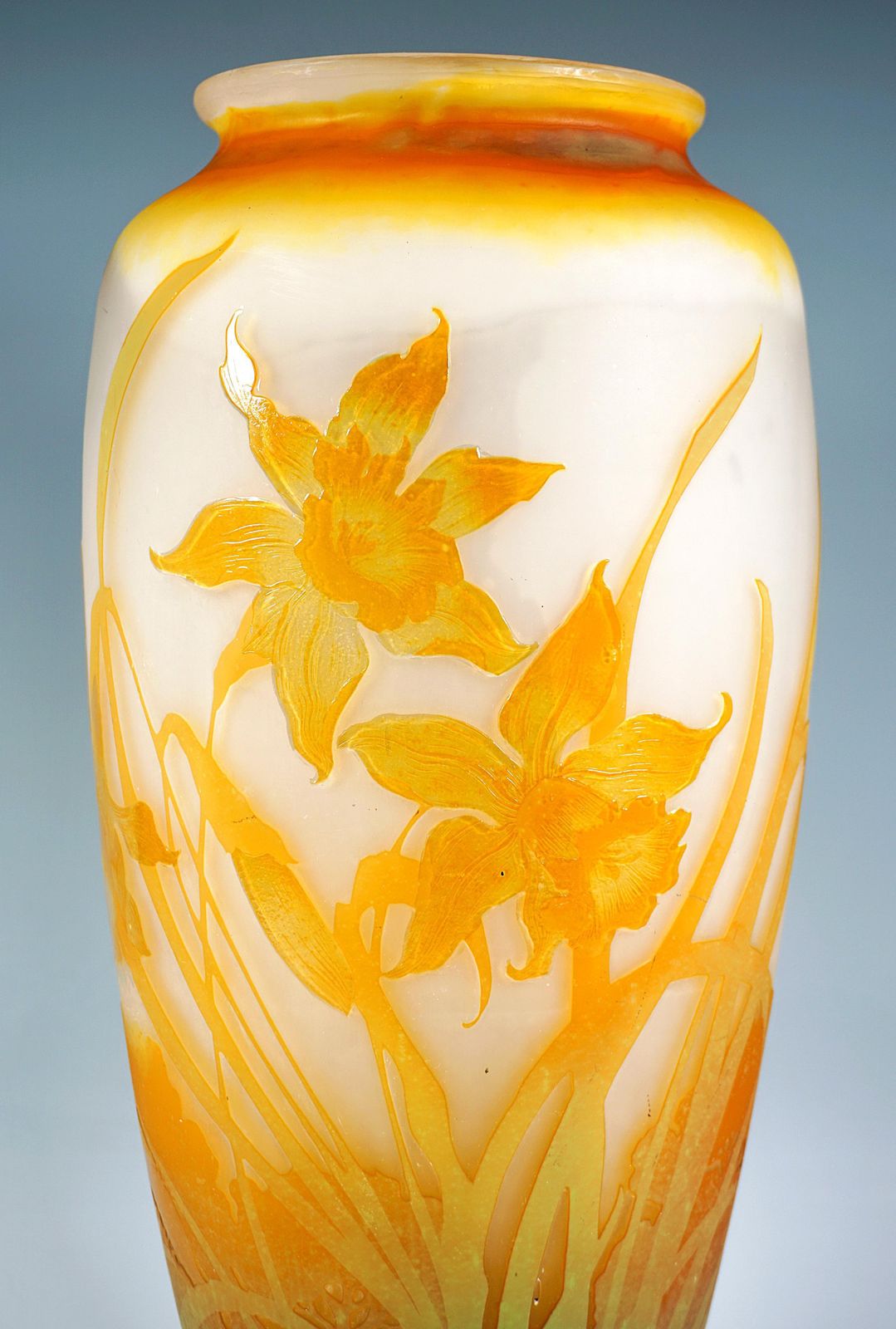 Large émile Gallé Art Nouveau Cameo Vase With Daffodil Decor, France, Ca 1904 photo buy
