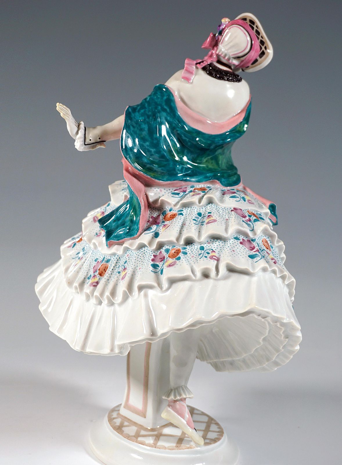 Meissen Figurine 'Estrella', Russian Ballet 'Carnival', By Paul Scheurich, 20th photo 2931.0