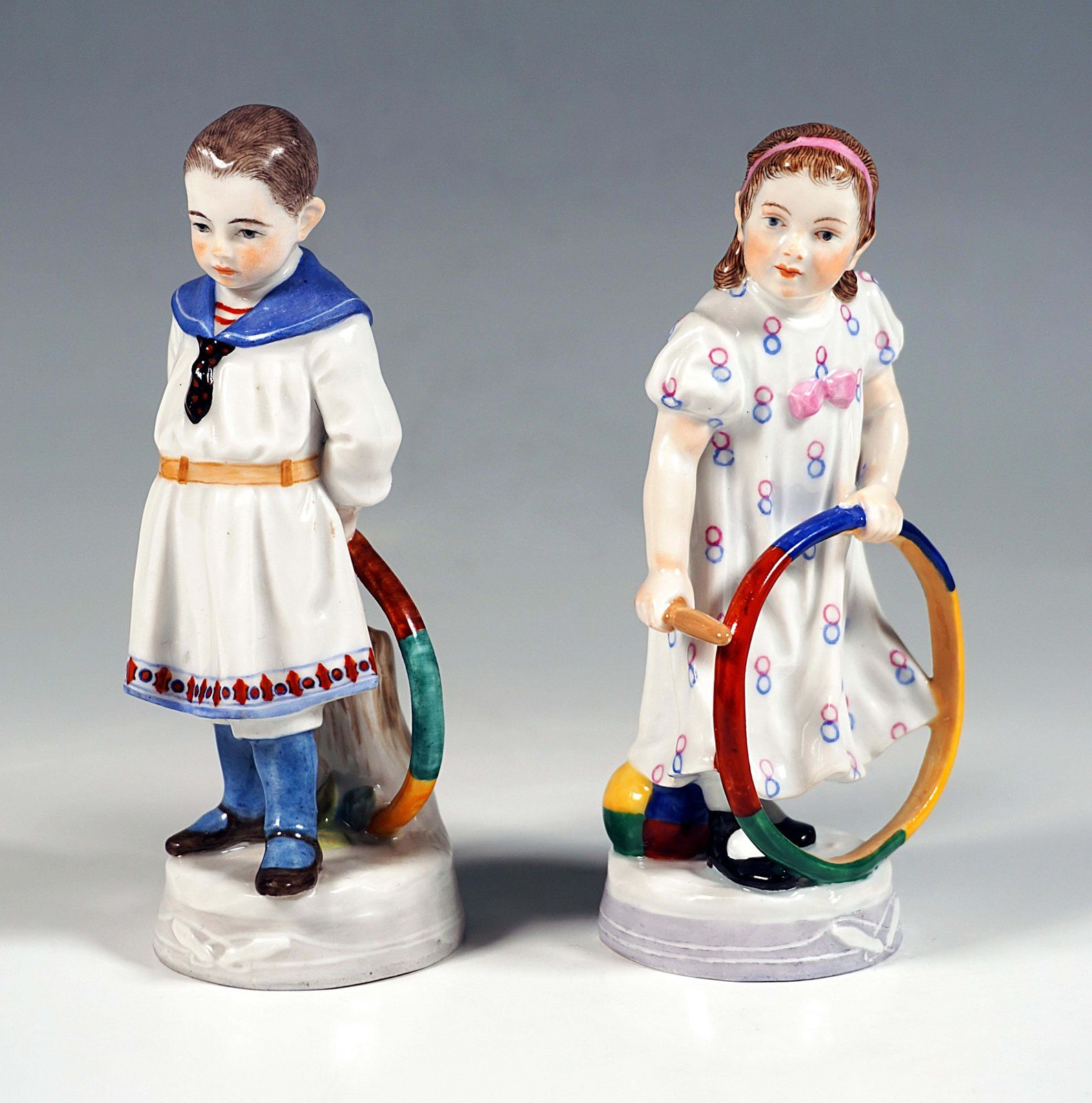 Meissen Art Nouveau Figurine Pair Boy & Girl With Hoops, A. Koenig, C 1910 photo furniture