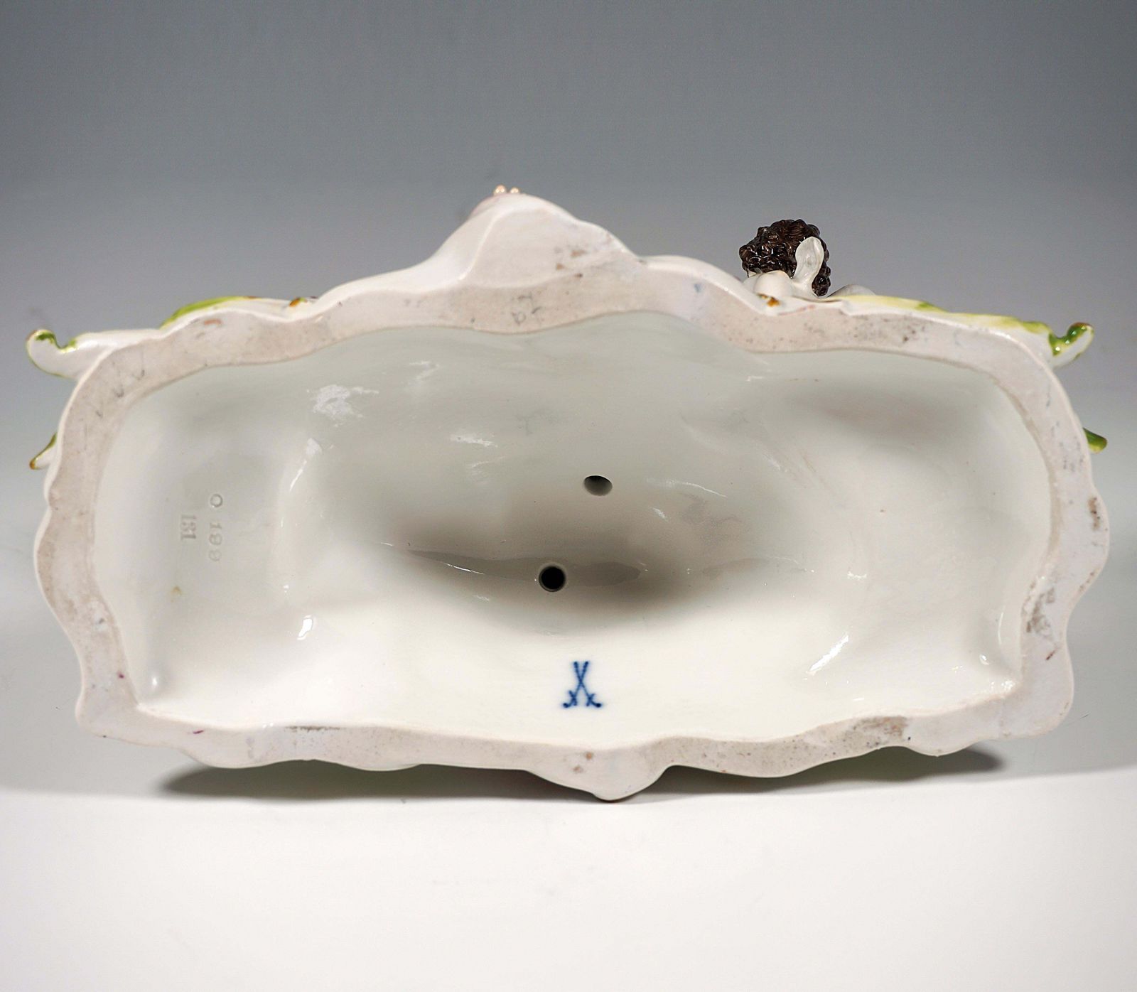 4174.0 Meissen Art Nouveau Group 'The Air' By Paul Helmig, Germany, Around 1900 photo