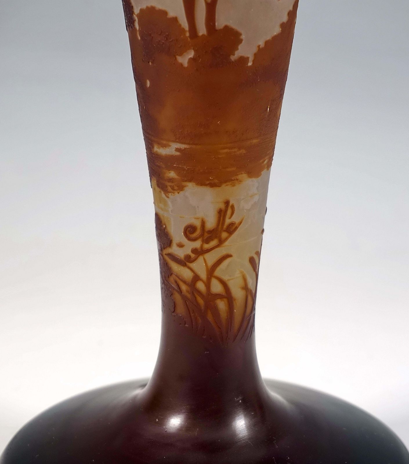 photo furniture émile Gallé Art Nouveau Cameo Vase, Seascape Decor, France, Circa 1904