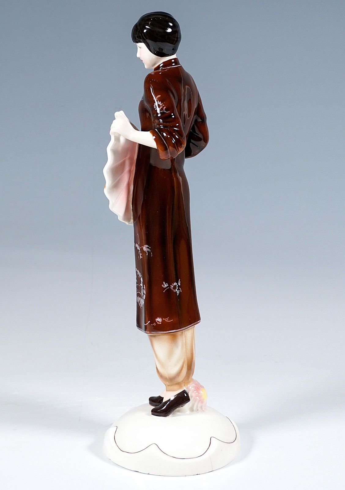 Goldscheider Vienna Figurine, Lady In Japanese Costume, By Josef Lorenzl, C1931 photo Home Decor