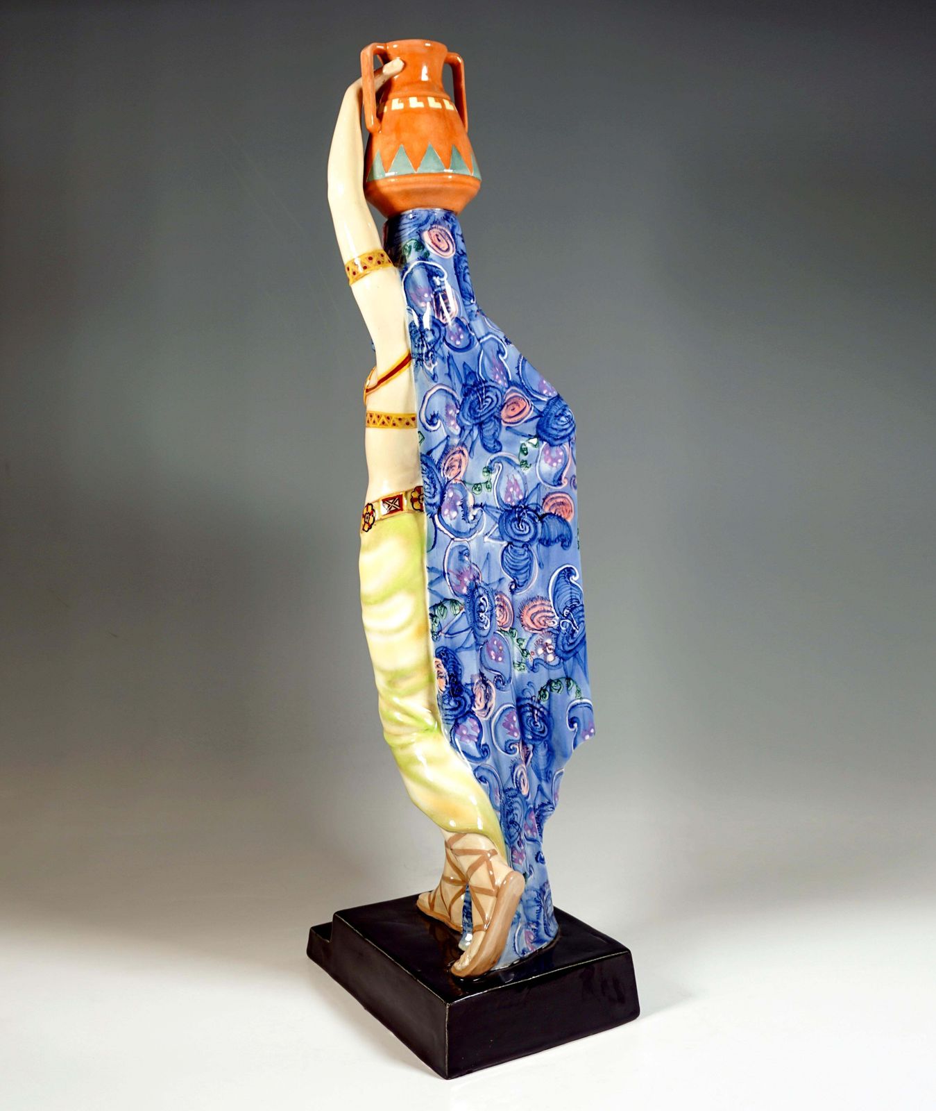 Large Goldscheider Vienna Art Déco Figurine, Water Carrier, Lorenzl, Ca. 1925 photo Home Decor