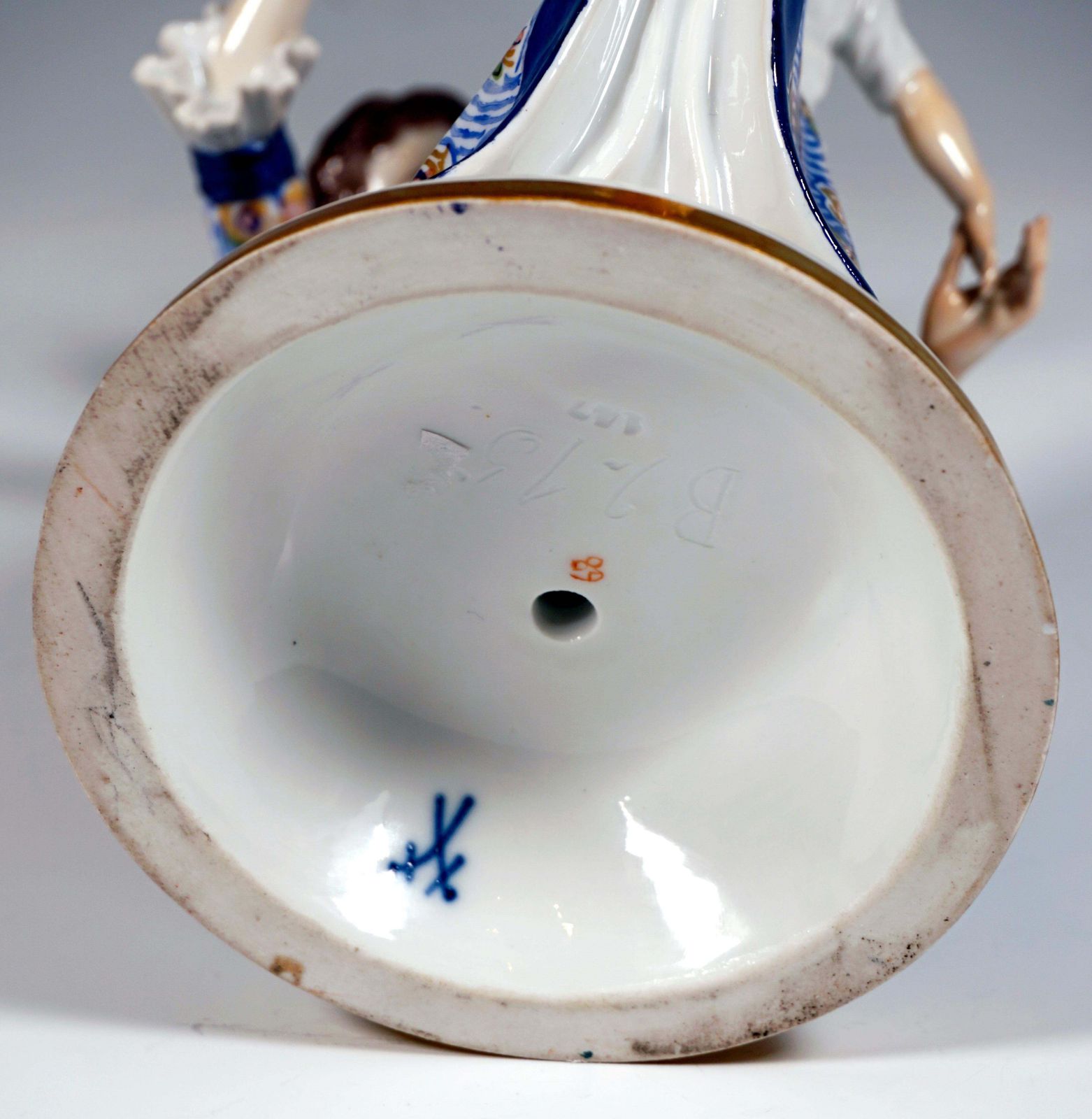 Art Nouveau Group 'Mother With Child', By Paul Helmig, Meissen Germany, Ca 1912 photo vintage