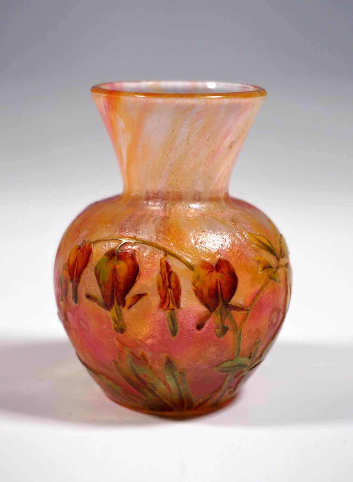 Daum Nancy Art Nouveau Cameo Vase With Bleeding Heart Decor France 1895/1900 photo furniture