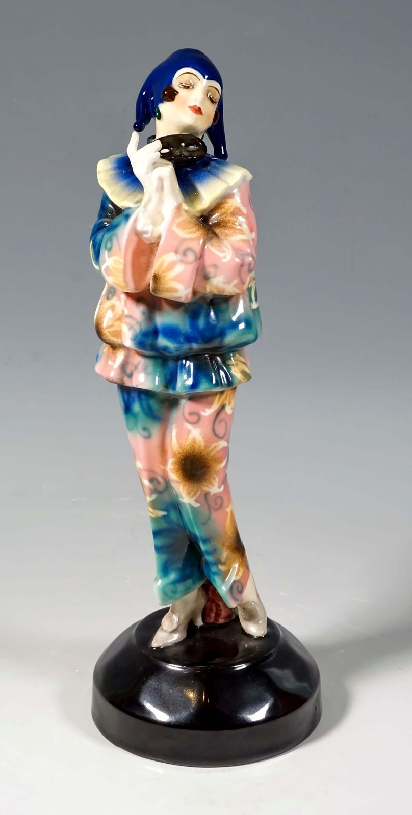 Goldscheider Art Deco Figurine 'Pierrette' By Dakon & Lorenzl, Circa 1925 photo furniture