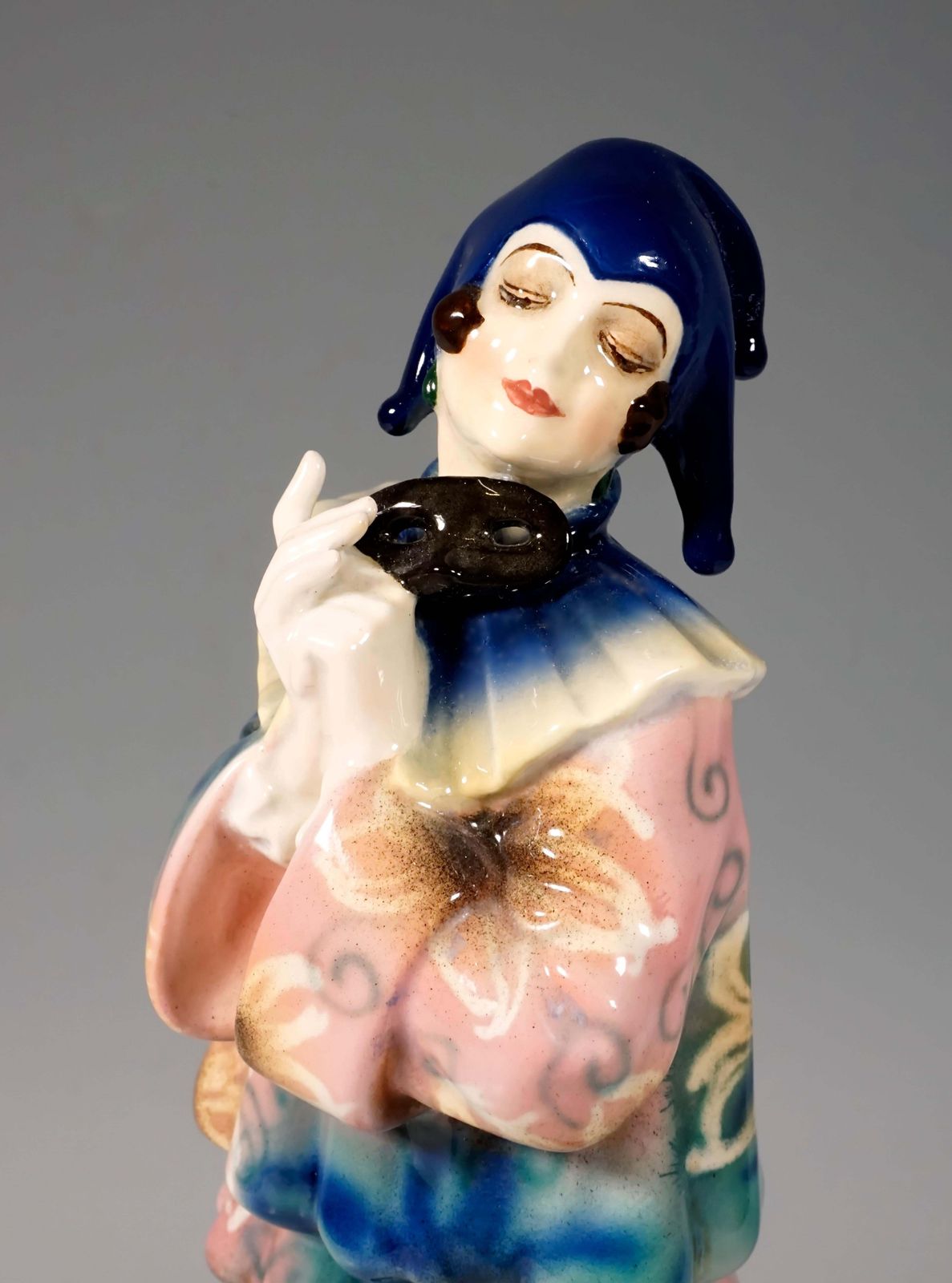 Goldscheider Art Deco Figurine 'Pierrette' By Dakon & Lorenzl, Circa 1925 photo vinterior