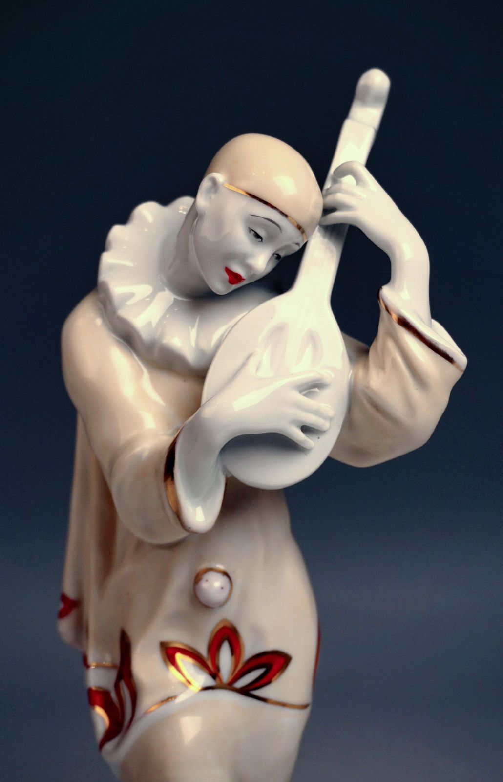 Rosenthal Art Déco Figurine Pierrot 'Ash Wednesday' Max Valentin Germany, 1922 photo for sale