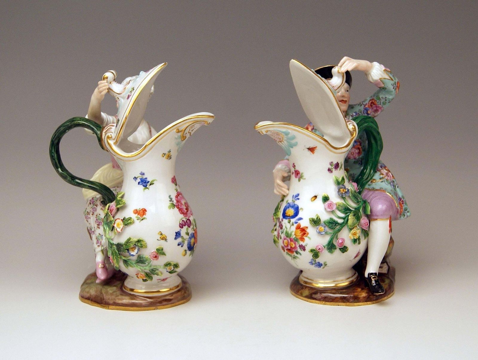 Meissen Pair Of Figurines With Jug Pitcher By Eberlein Models 1234 907 Made 1850 photo for sale