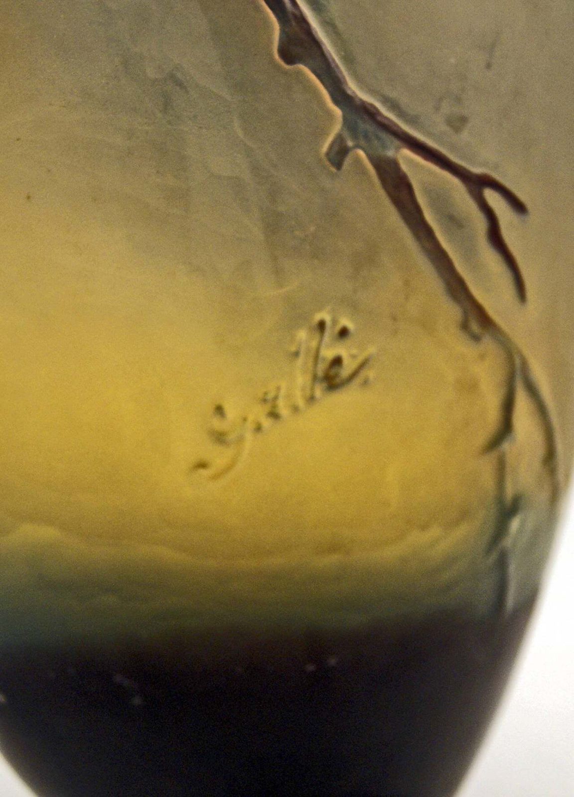 9769.0 Emile Galle Soufflé Vase Gallé Nancy Art Nouveau Wild Rose France C.1925 photo
