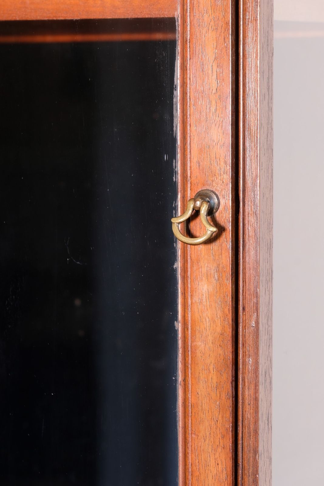 photo vintage Mahogany Astral Glazed Wall Display Cupboard C 1910