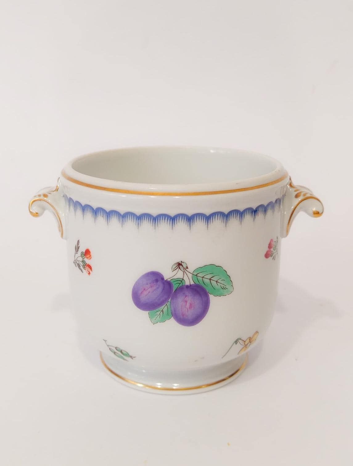 Cache Pot Porcelain Ginori Manifattura Di Doccia Decoration Italian Fruit Vintage Design 1950s photo for sale