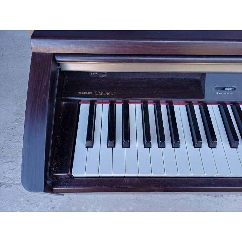 Yamaha Clavinova Electric And Digital Piano photo 487.0