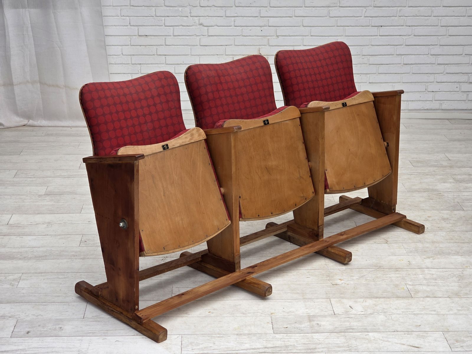 photo vintage 1960s, Danish Cinema/Theater Armchairs, Original Condition.