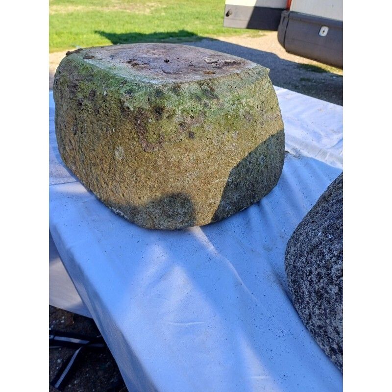 Garden Decor Pair Of 19th Century Dordogne Stone Basins photo