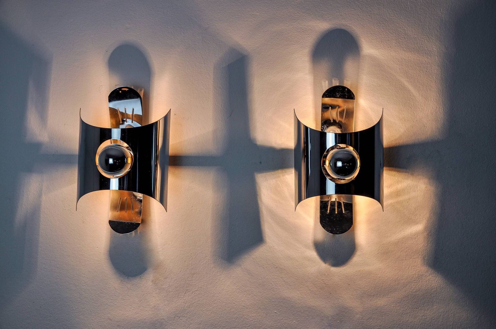 Page 1 Of 12 Pair Of Space Age Wall Lights, Chromed Metal, Italy, 1970 photo buy