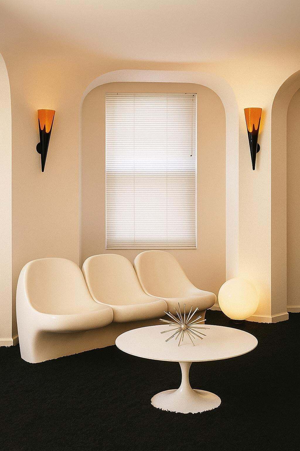 1980s Post Modern Orange And Black Murano Glass And Metal Wall Sconce By I Tre photo Lighting