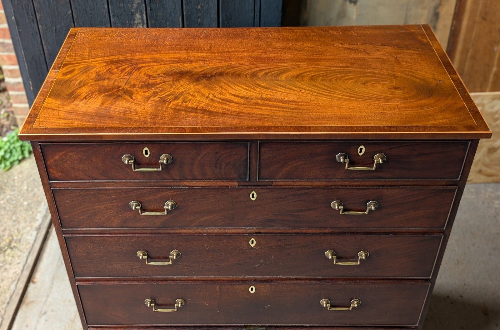 photo vintage Antique Hepplewhite Chest Of Drawers (Delivery Available) Mahogany C1800