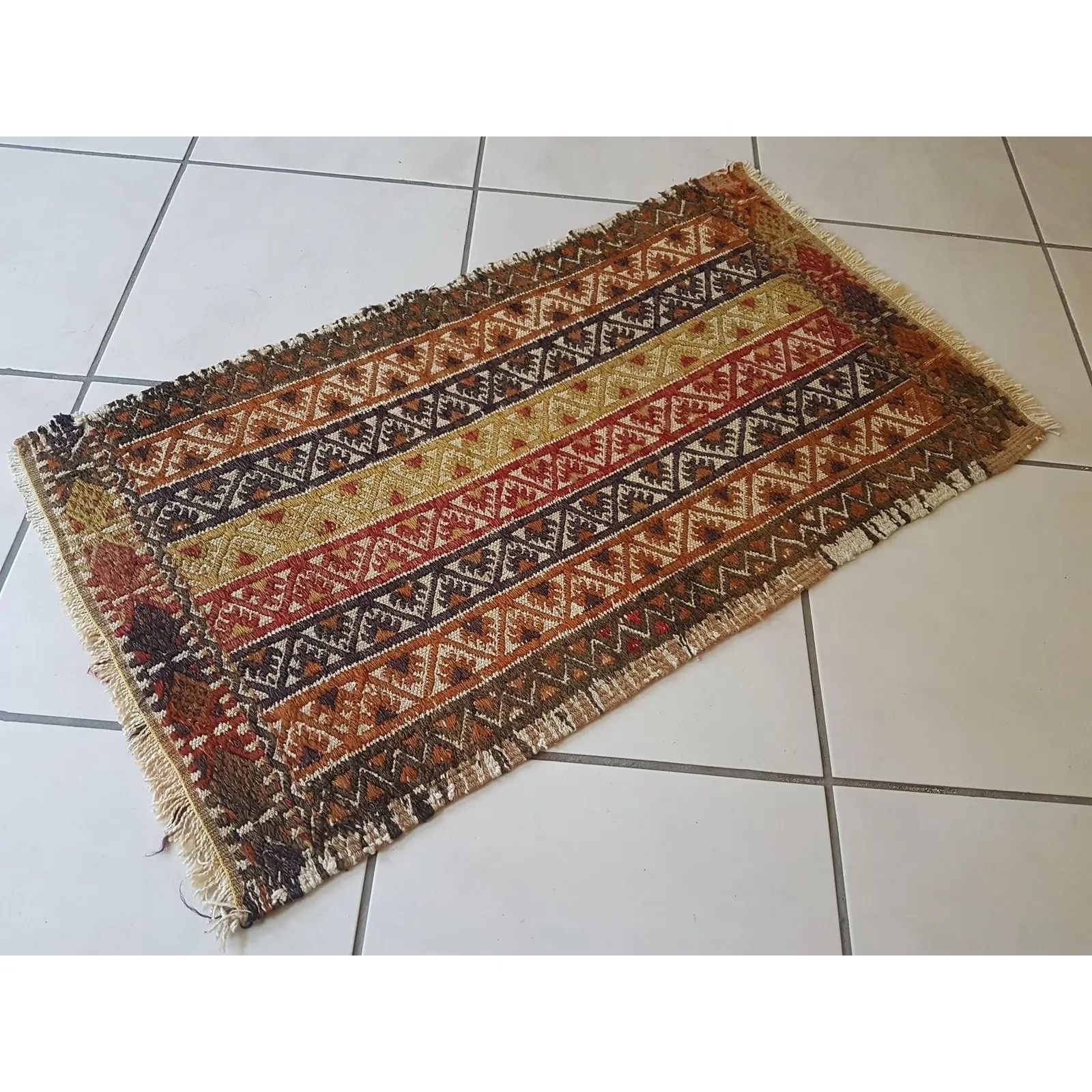 1970s Turkish Oushak Kilim Yastik Rug 1'7" X 2'9" photo furniture