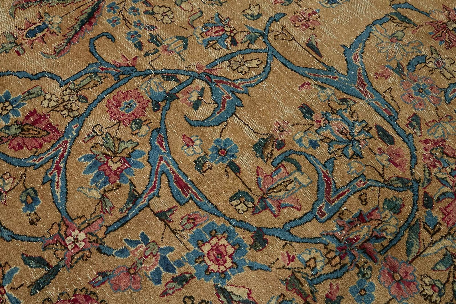 photo furniture Vintage Hand Knotted Large Area Rug 291 Cm X 357 Cm