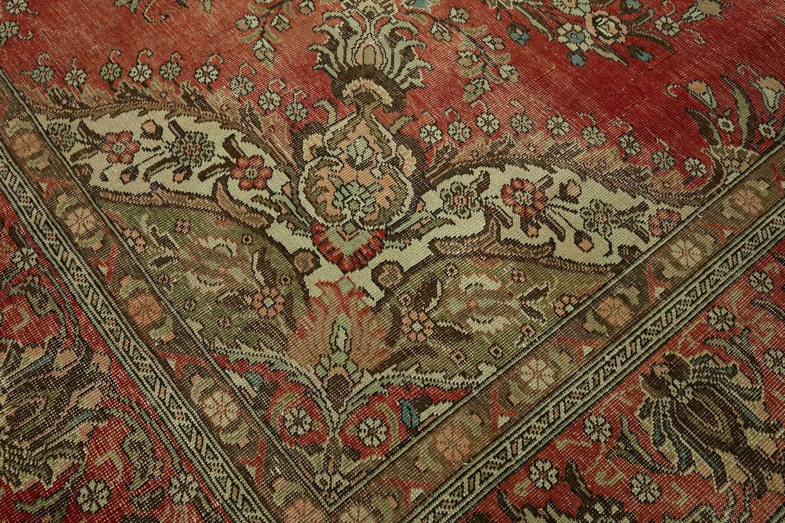 photo furniture Vintage Hand Knotted Large Area Rug 307 Cm X 412 Cm
