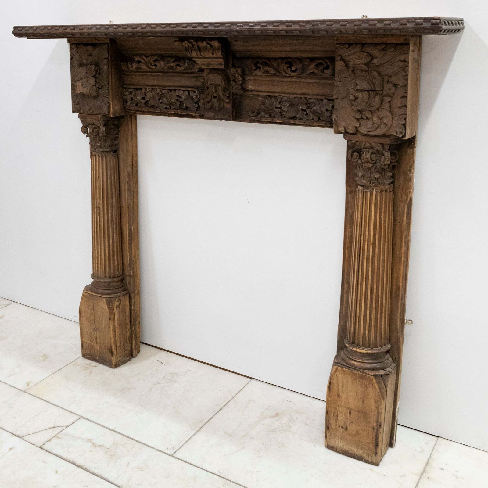 photo vintage Antique Carved Oak & Pine Jacobean Style Fireplace Surround