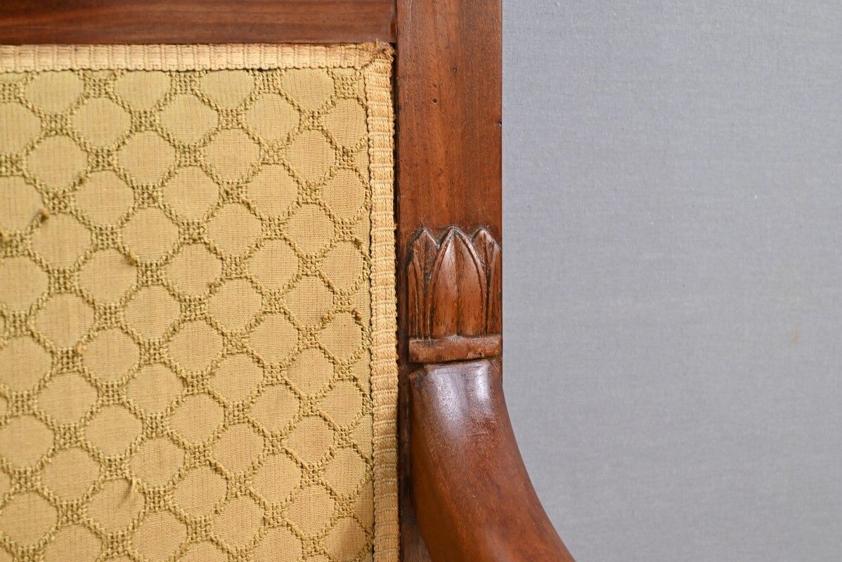 1820.0 Mahogany Landing Sofa, Restoration Period – Part 1 Of The 19th Century photo