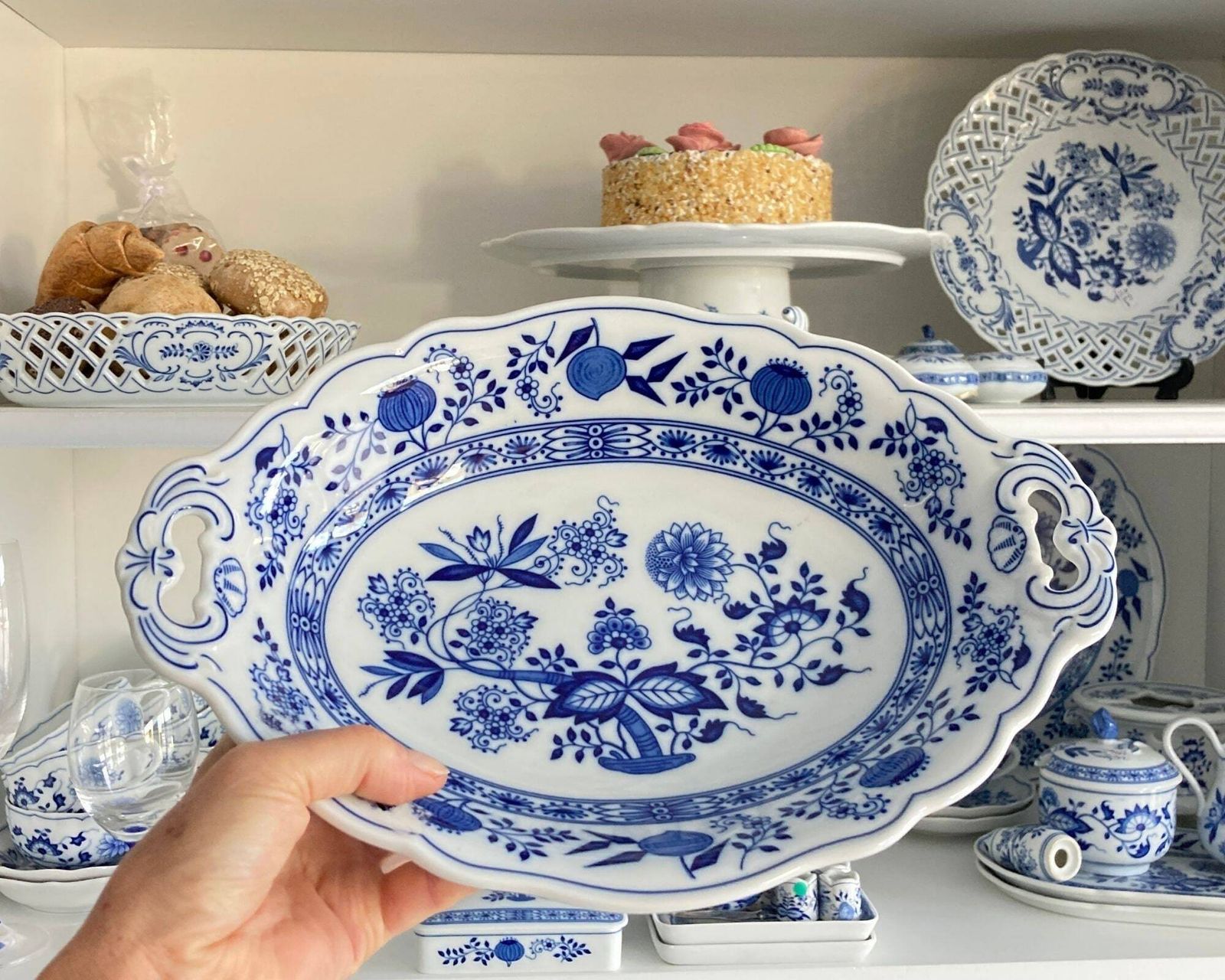 Blauw Uien Broodmand | Vintage Hutschenreuther photo 81.0
