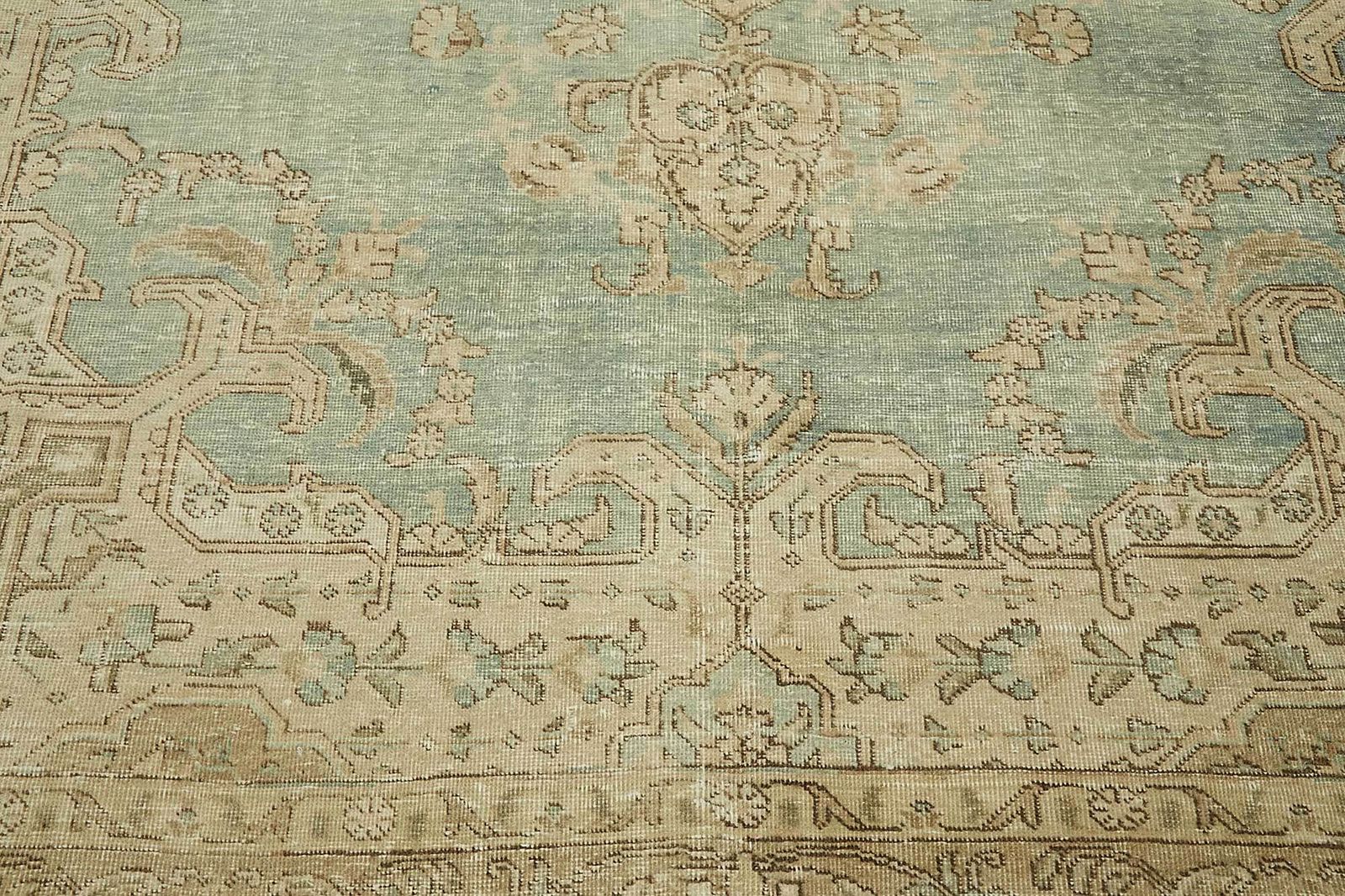 photo for sale Vintage Hand Knotted Rug 294 Cm X 381 Cm