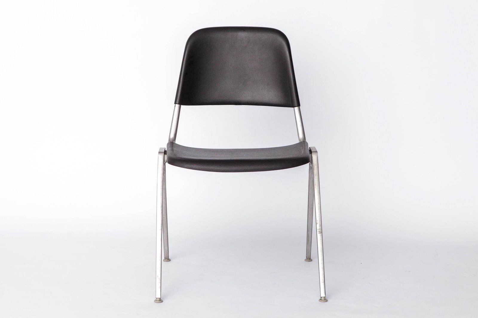 Set Of 4 Vintage Knoll Stacking Chairs, Model 1601 By Don Albinson, 1964, Mid Century Modern Aluminum & Plastic photo for sale