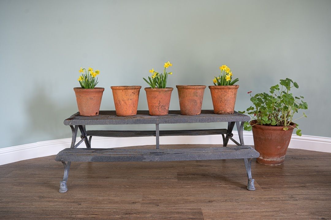 Antique Arras Plant Stand photo vinterior