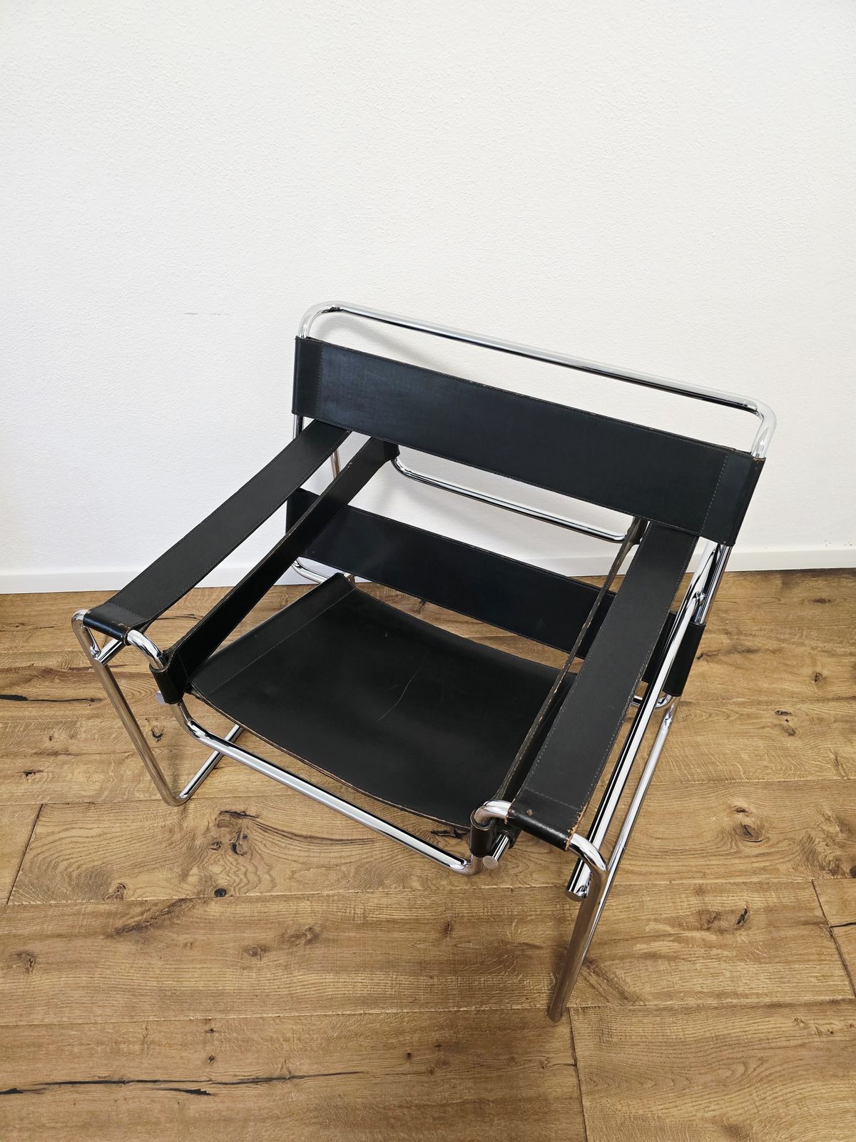 2200.0 60s Wassily Chair By Marcel Breuer For Gavina (Original) photo