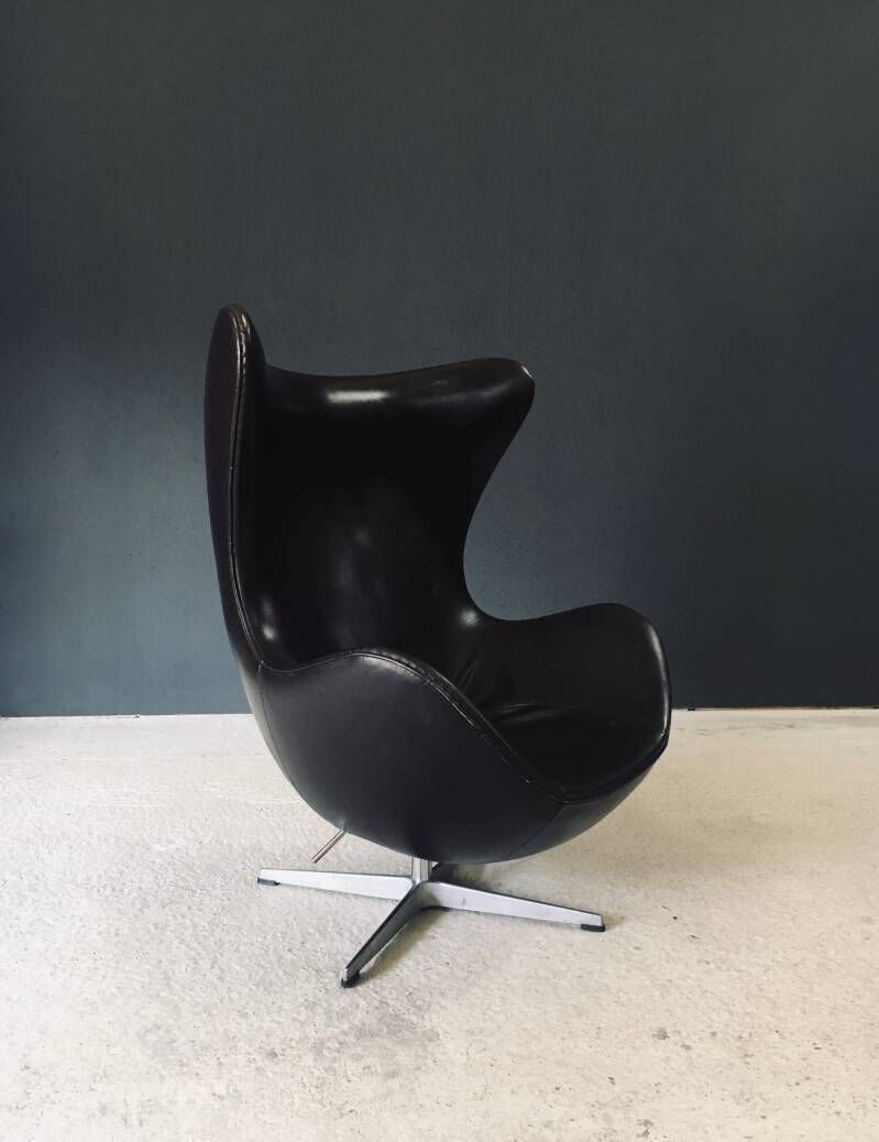 Mid Century Modern Scandinavische Design Leren Egg Chair Van Arne Jacobsen, Denemarken, Jaren 1970 photo furniture