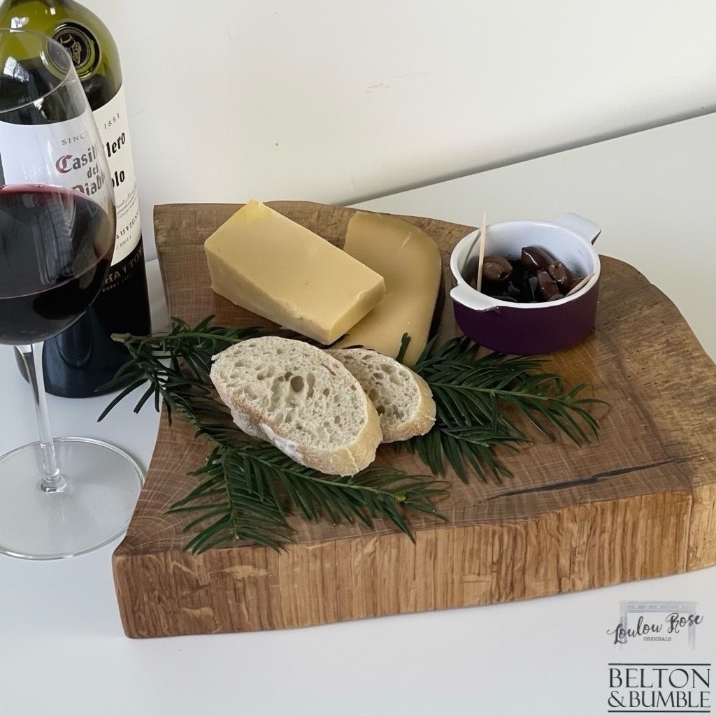 Oak Slice Cheese And Bread Board 40cm photo vinterior