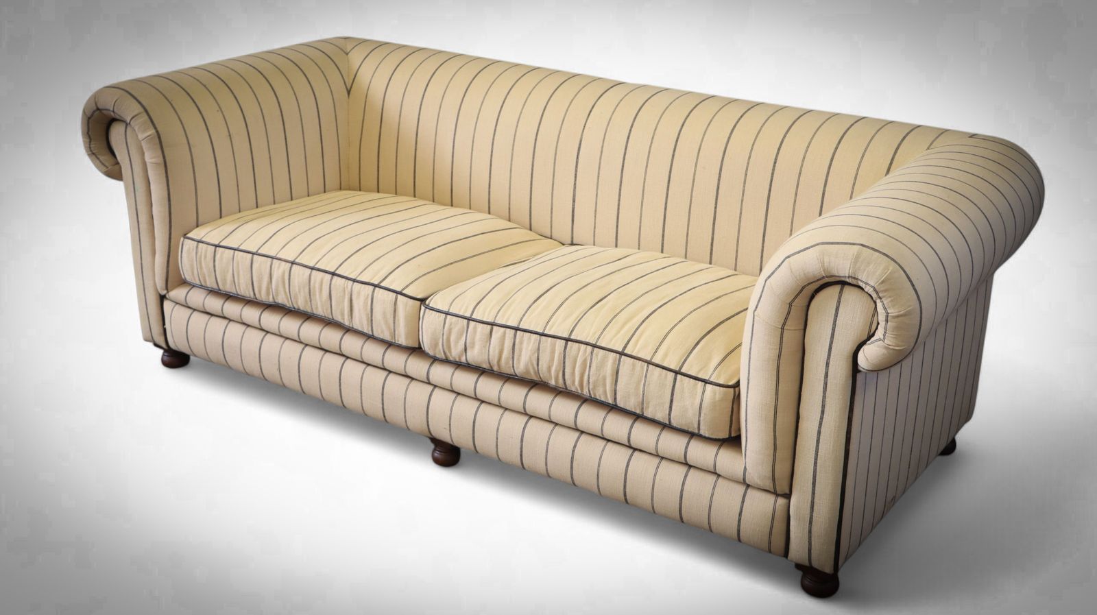 Superb Timothy Oulton Westminster Feather 2.5 Seater Leather Sofa Nautical Linen photo buy