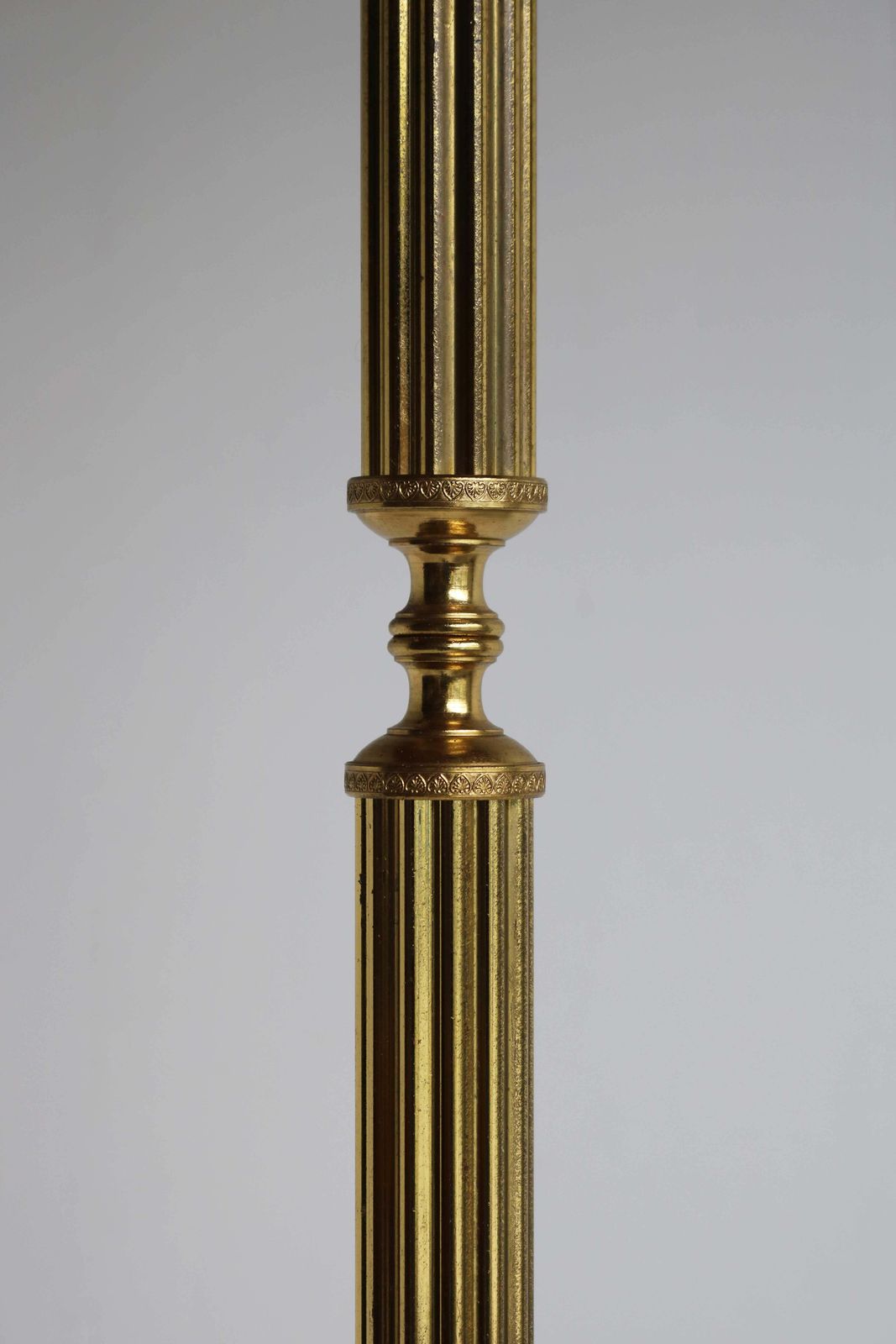photo furniture Midcentury 60s Antique Style Italian Coat Hat Rack Hollywood Regency Hall Tree