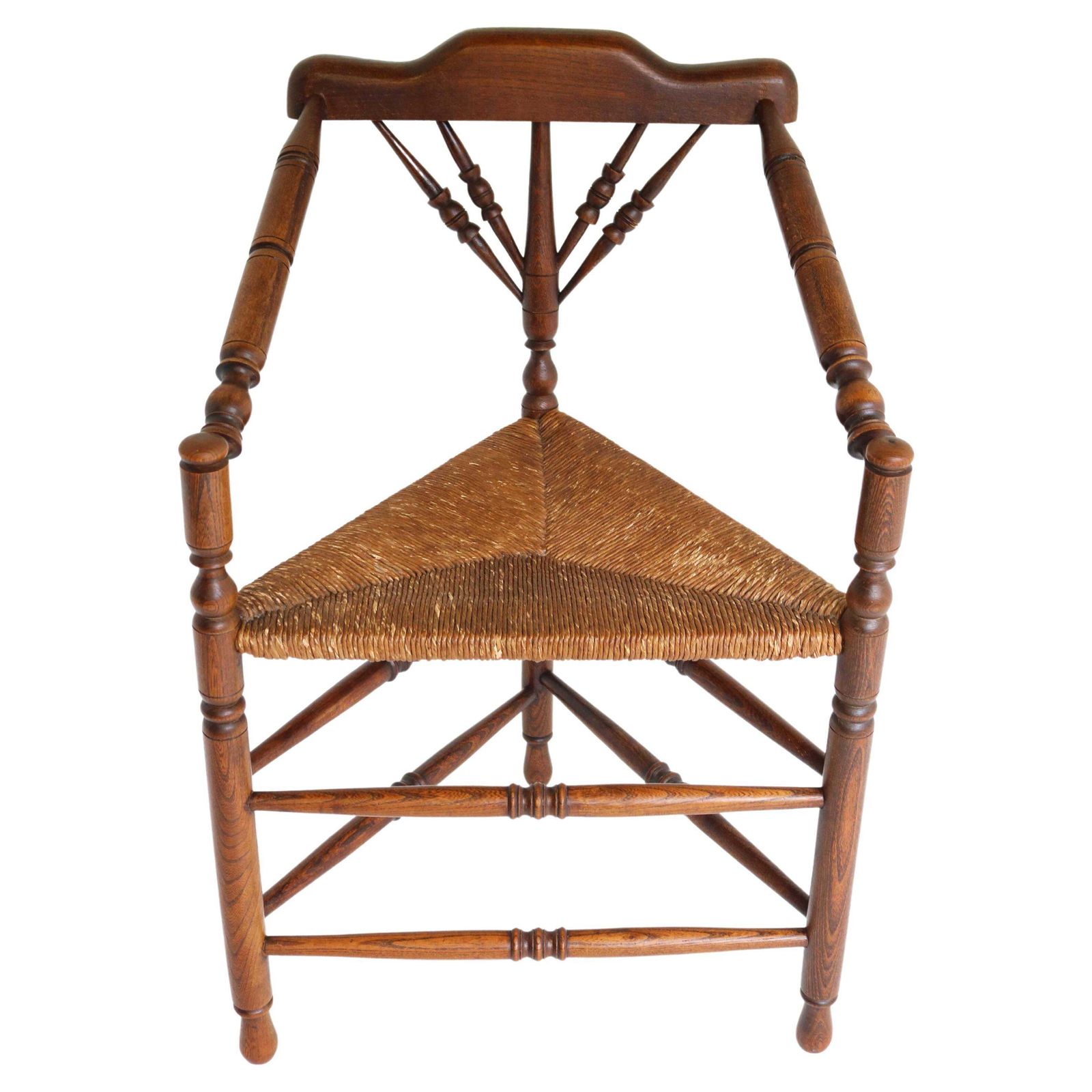 Antieke Edwardiaanse Stijl Driehoekige Hoekstoel Met Biezen Zitting – Breierstoel Ca. 1900
