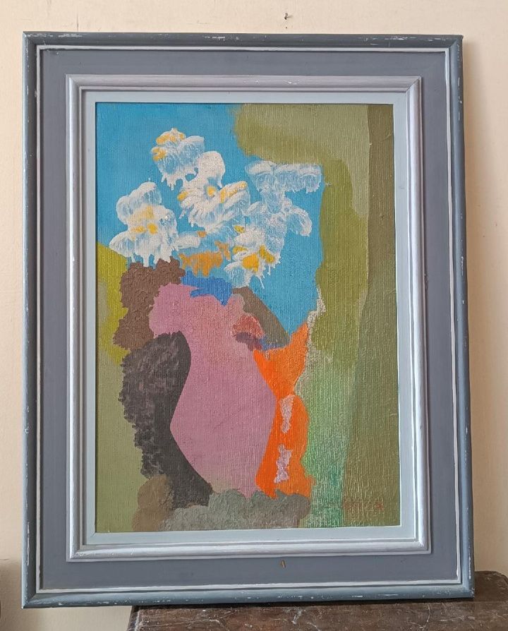 Still Life Painting Vase With Flowers  F Dated 1972 Signed  Oil On Board photo furniture