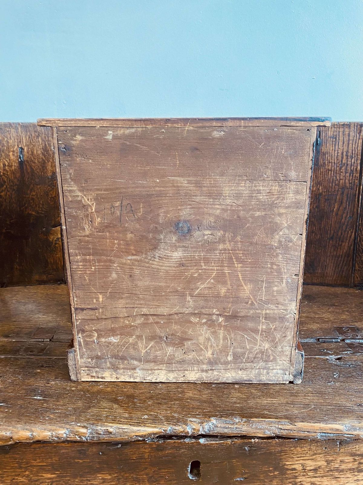 Victorian Small Collector's Chest photo 139.0