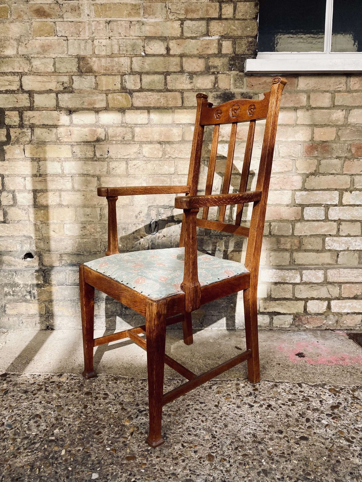 Arts And Crafts Oak Carver Chair photo vinterior