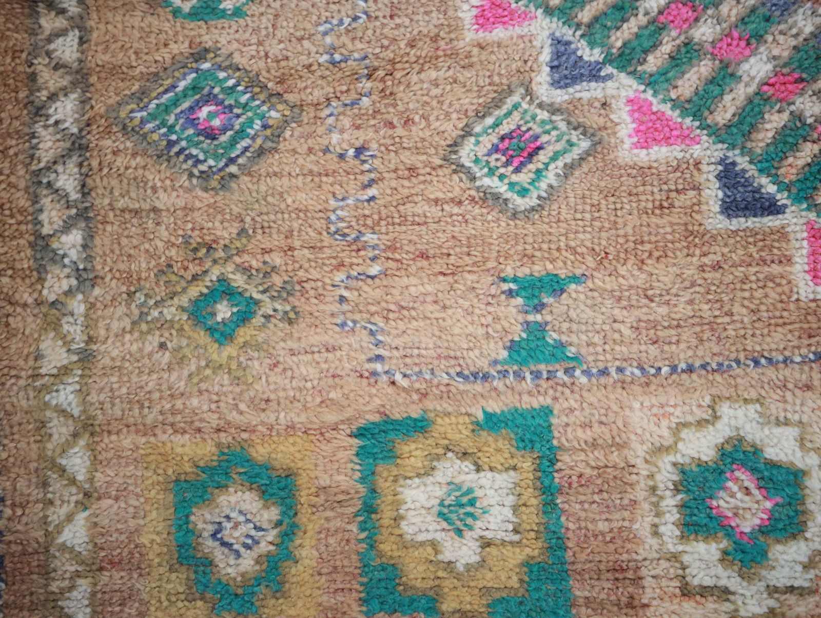 photo for sale Igider Vintage Moroccan Rug 5'6" X11'5"