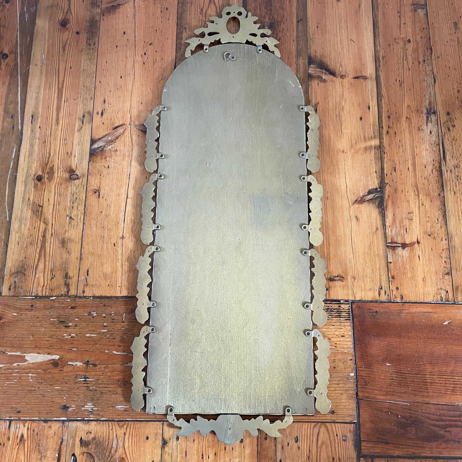 Vintage Brass Rococo Wall Mirror Ornate Metal Frame Arched Top C.1950s French Hollywood Regency Style Mirror Decorative Antique Gold Decor photo 145.0