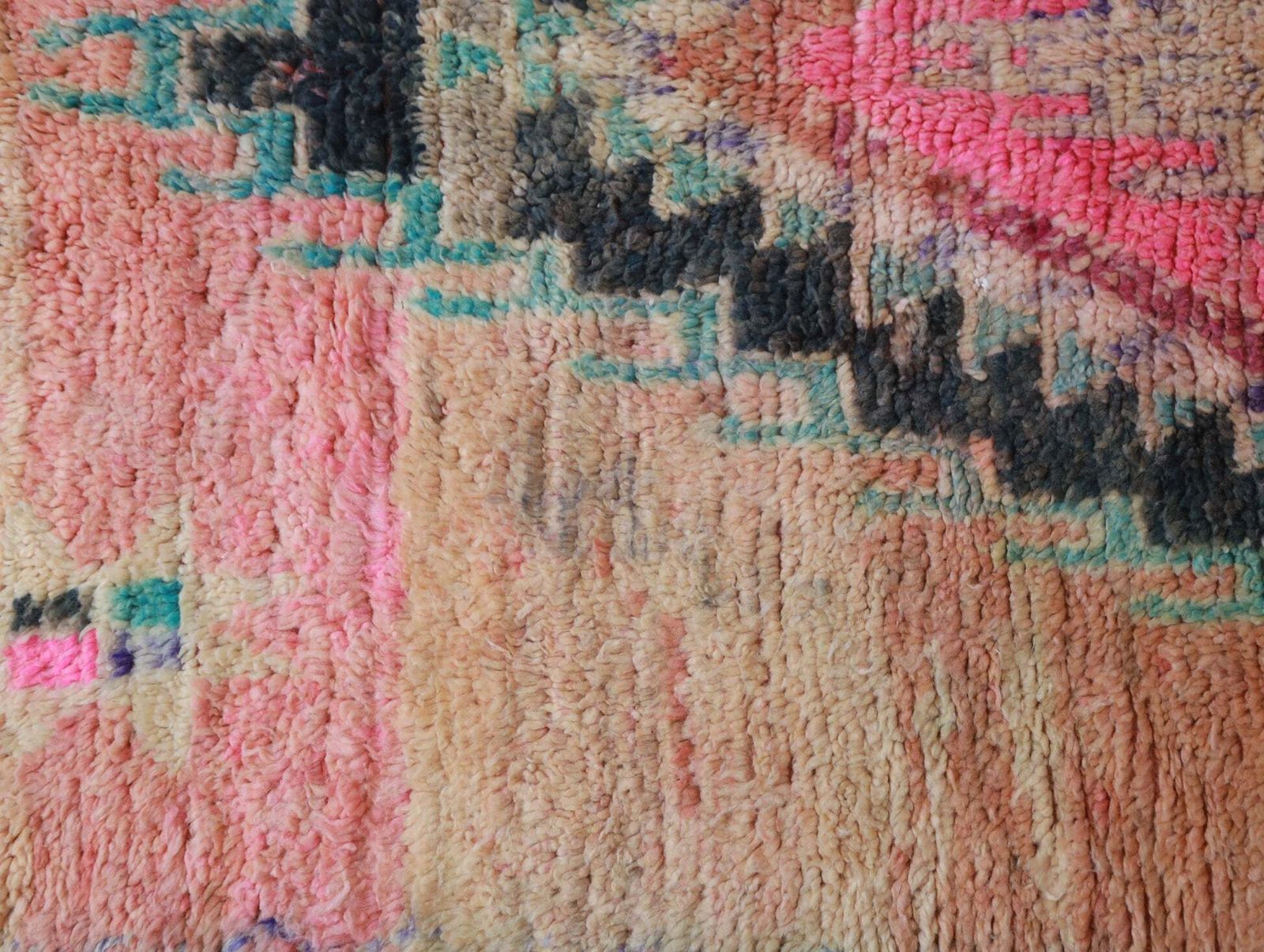 photo furniture Awras Vintage Moroccan Rug 5'9" X11'8"