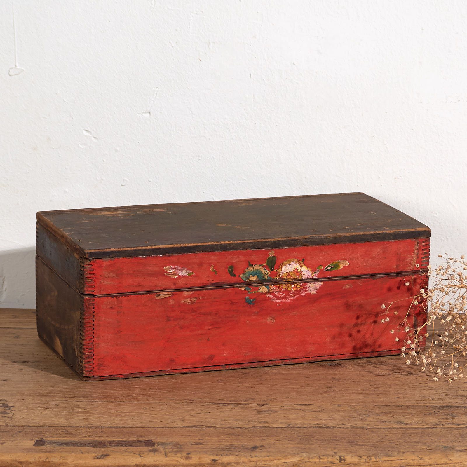 Antique Oriental Red Case (C.1900) #33