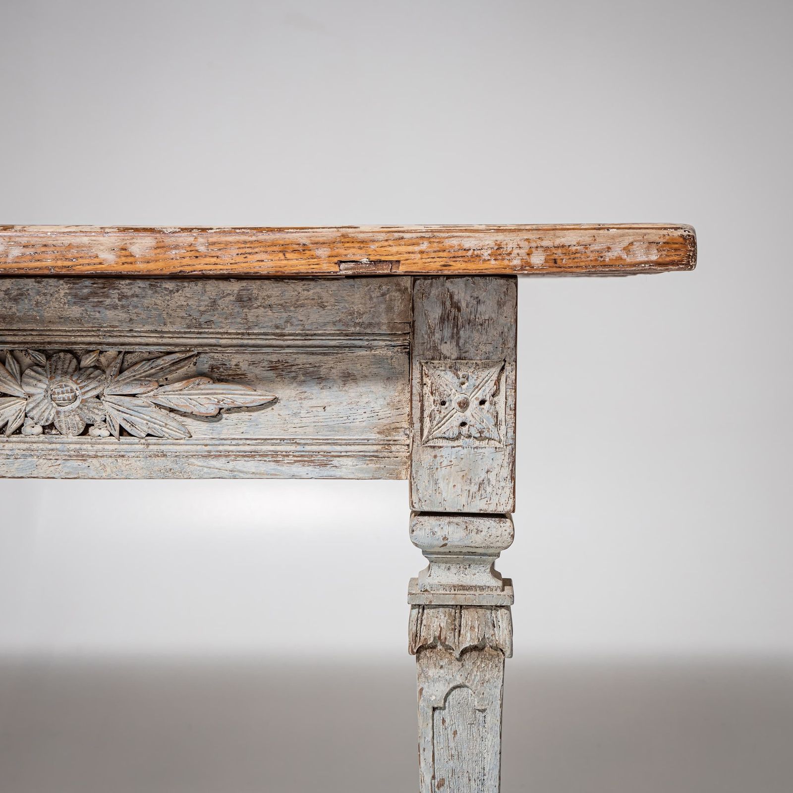 Provincial Louis XVI Dining Table With Grey Finish, Late 18th Century photo furniture