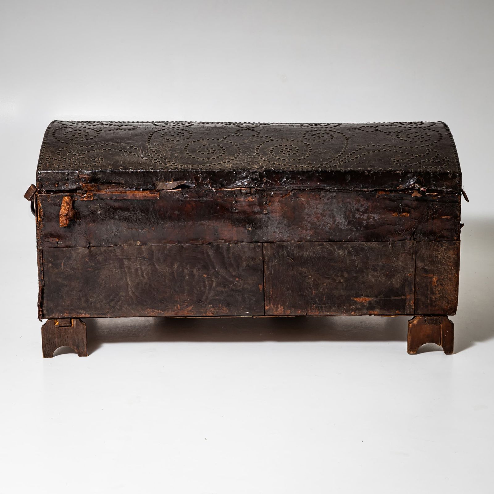 Dome Lid Chest, Italy, Early 18th Century, Walnut With Leather Covering photo vintage