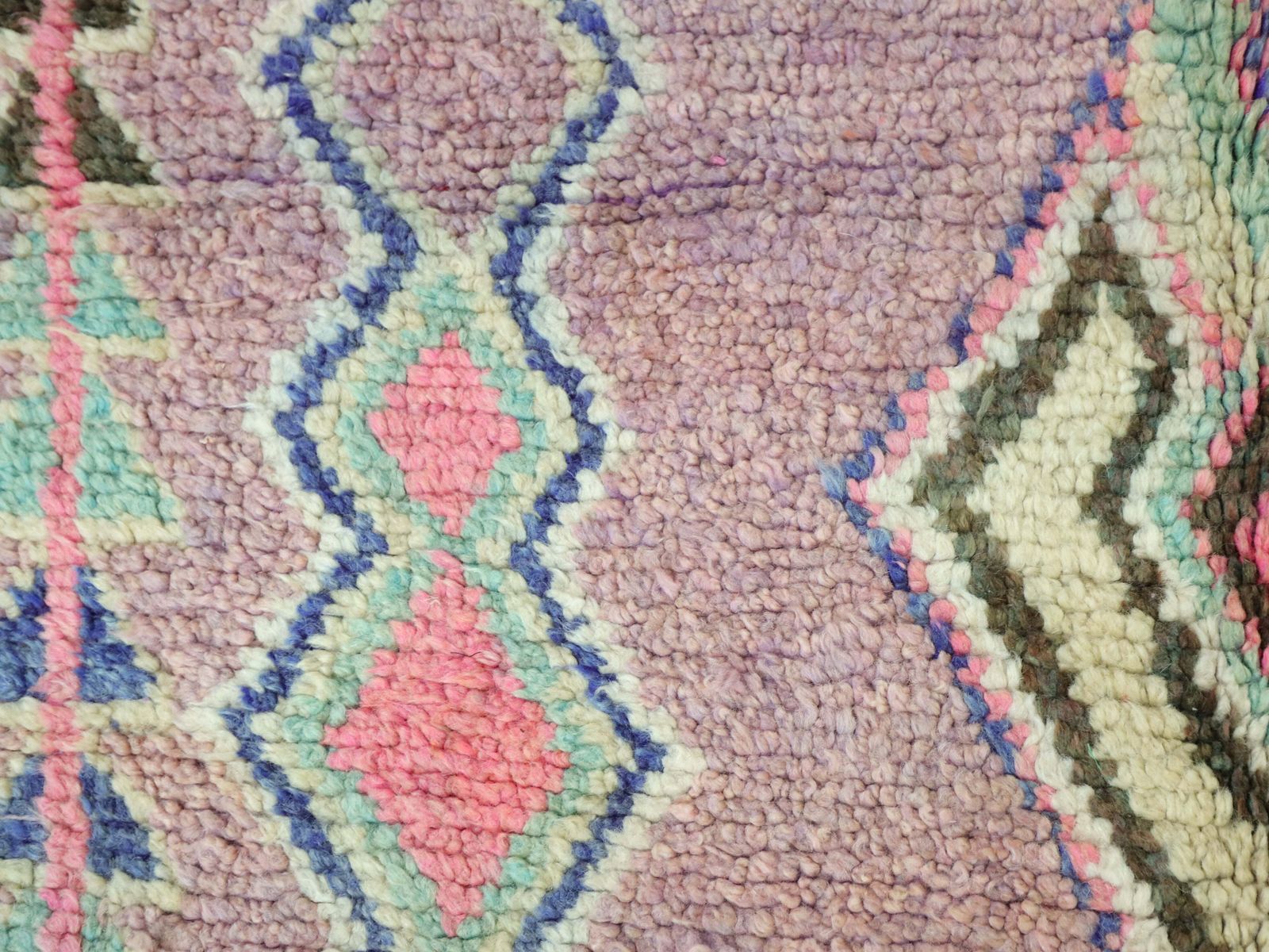 photo furniture Sifaw Vintage Moroccan Rug 4'7" X 10'8"