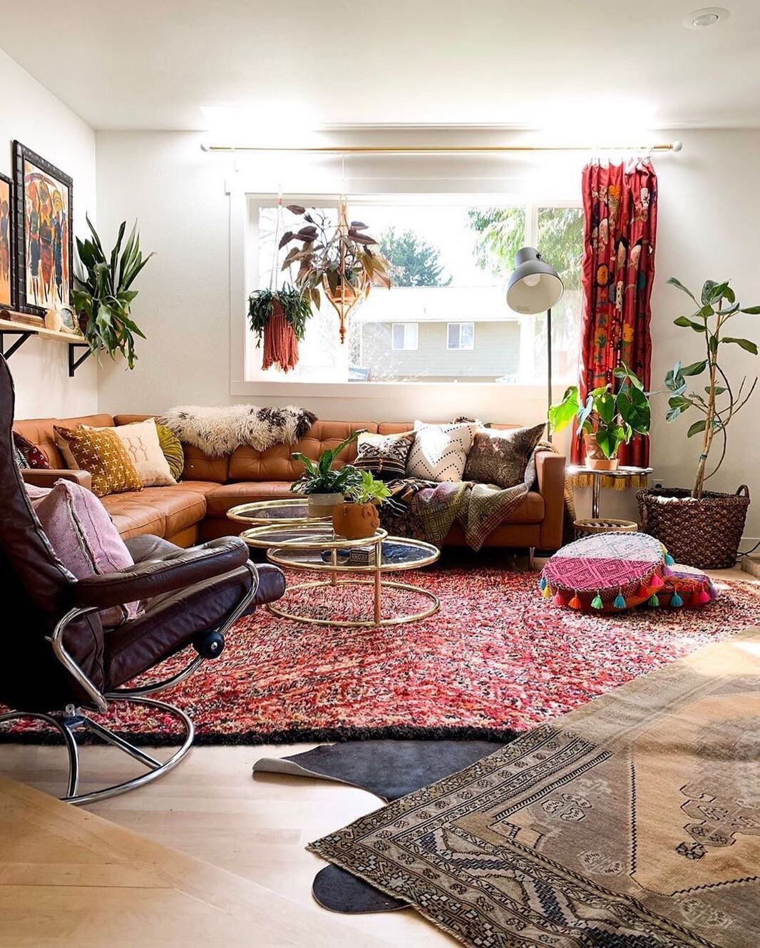 932.0 Anqa Vintage Moroccan Rug 5'2" X 8'2" photo